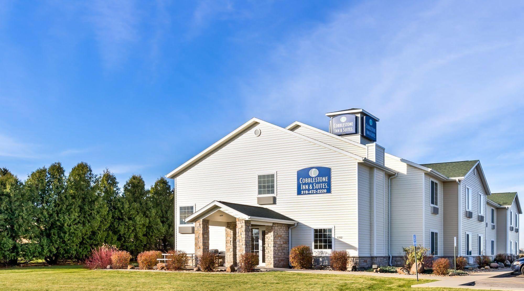 Cobblestone Inn & Suites - Vinton, Ia Ngoại thất bức ảnh