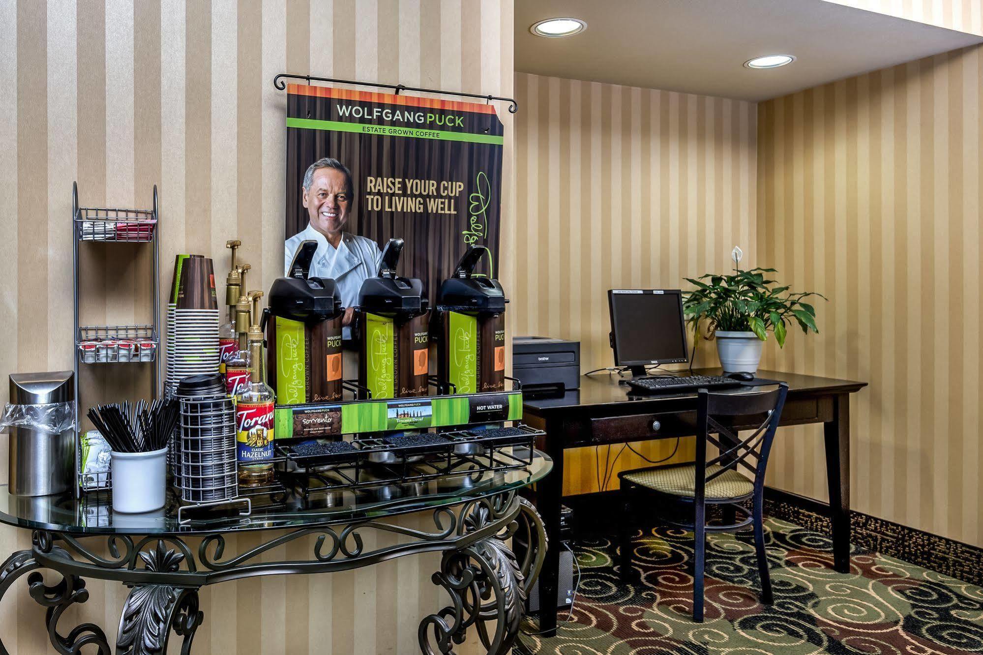 Cobblestone Inn & Suites - Vinton, Ia Ngoại thất bức ảnh